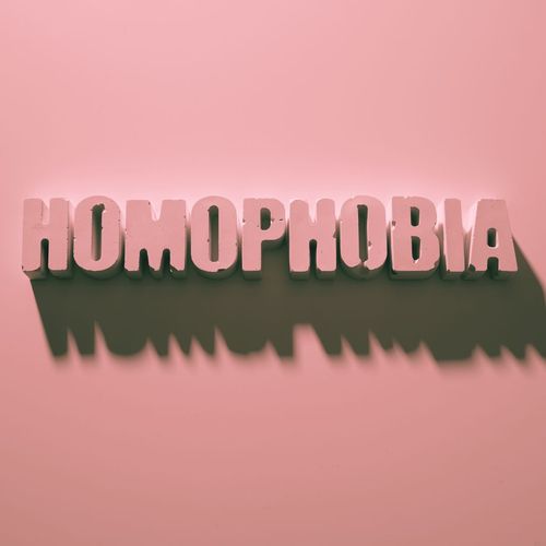 Хомофобия. Казаха го
