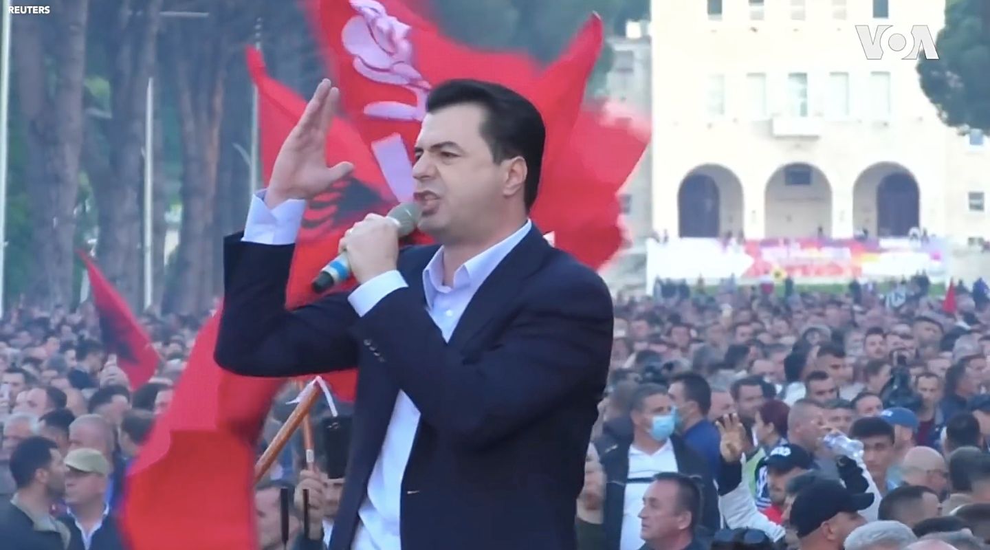Протести в Албания