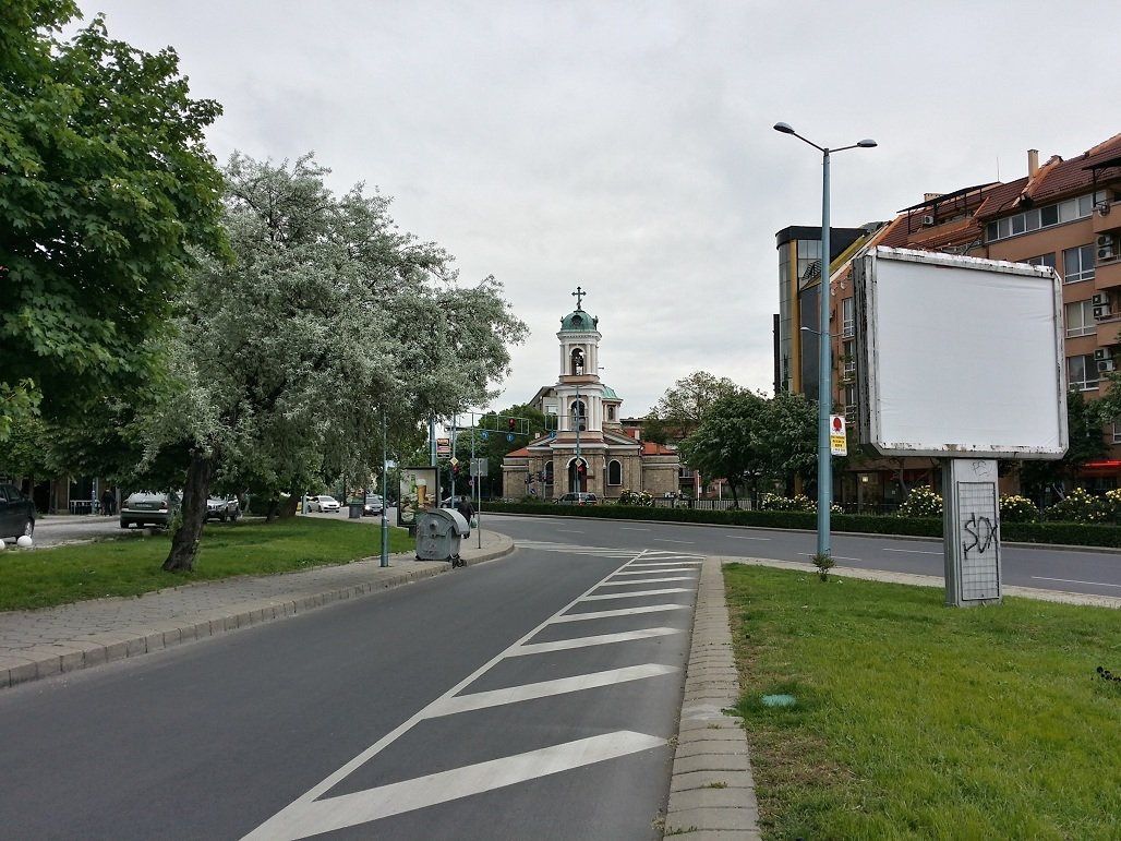 Между църквата „Св. Петка“ и Епископската базилика преди © Община Пловдив